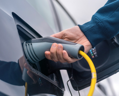 Borne de recharge pour véhicule électrique